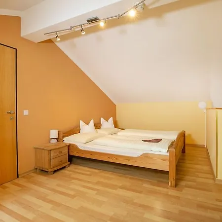 Schuetz 4* Обертауерн